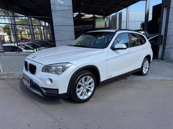 BMW X1 2.0 16V GASOLINA SDRIVE18I 4P AUTOMÁTICO